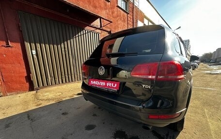 Volkswagen Touareg III, 2014 год, 2 390 000 рублей, 8 фотография