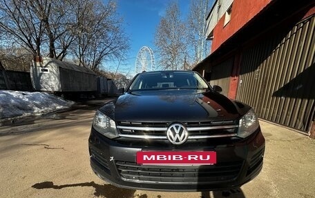 Volkswagen Touareg III, 2014 год, 2 390 000 рублей, 4 фотография