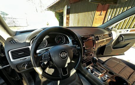 Volkswagen Touareg III, 2014 год, 2 390 000 рублей, 17 фотография
