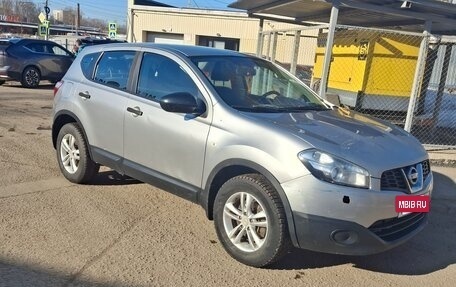 Nissan Qashqai, 2011 год, 950 000 рублей, 2 фотография