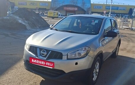 Nissan Qashqai, 2011 год, 950 000 рублей, 3 фотография