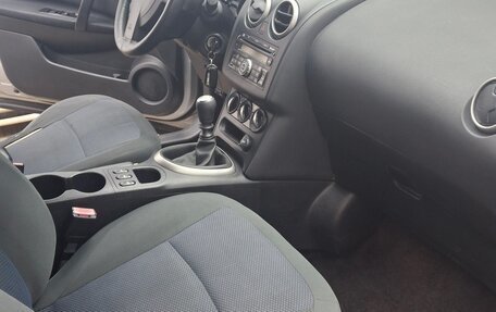 Nissan Qashqai, 2011 год, 950 000 рублей, 21 фотография