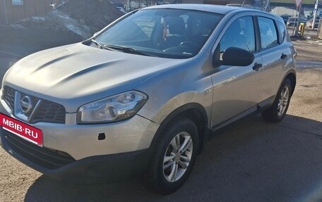 Nissan Qashqai, 2011 год, 950 000 рублей, 11 фотография