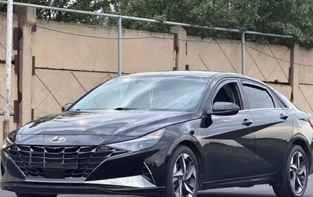 Hyundai Elantra, 2021 год, 1 600 000 рублей, 2 фотография