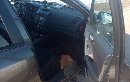 KIA Cerato III, 2010 год, 890 000 рублей, 7 фотография