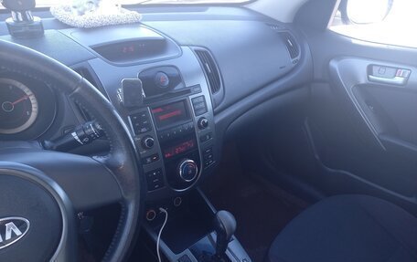 KIA Cerato III, 2010 год, 890 000 рублей, 12 фотография