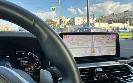 BMW 5 серия, 2021 год, 6 000 000 рублей, 14 фотография