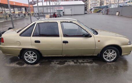 Daewoo Nexia I рестайлинг, 2011 год, 250 000 рублей, 3 фотография