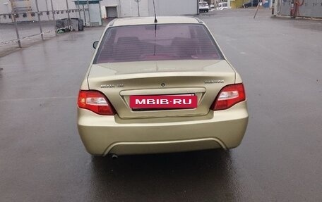 Daewoo Nexia I рестайлинг, 2011 год, 250 000 рублей, 4 фотография