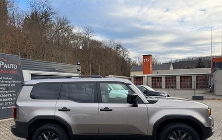 Toyota Land Cruiser Prado, 2024 год, 8 000 000 рублей, 3 фотография