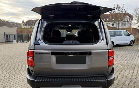 Toyota Land Cruiser Prado, 2024 год, 8 000 000 рублей, 4 фотография