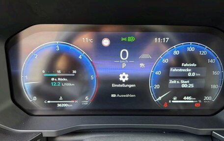 Toyota Land Cruiser Prado, 2024 год, 8 000 000 рублей, 14 фотография