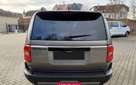 Toyota Land Cruiser Prado, 2024 год, 8 000 000 рублей, 5 фотография