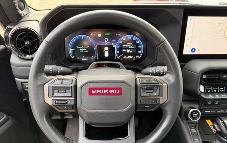 Toyota Land Cruiser Prado, 2024 год, 8 000 000 рублей, 16 фотография