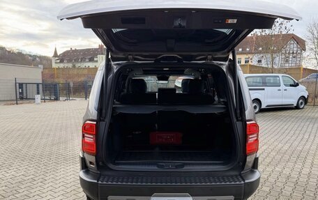 Toyota Land Cruiser Prado, 2024 год, 8 000 000 рублей, 22 фотография