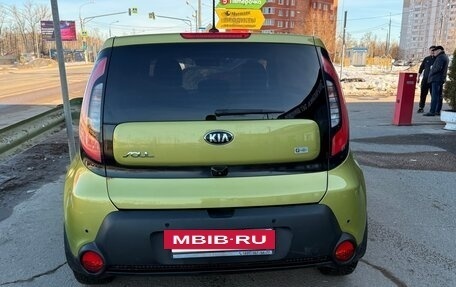 KIA Soul II рестайлинг, 2016 год, 1 250 000 рублей, 12 фотография