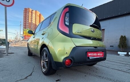 KIA Soul II рестайлинг, 2016 год, 1 250 000 рублей, 21 фотография