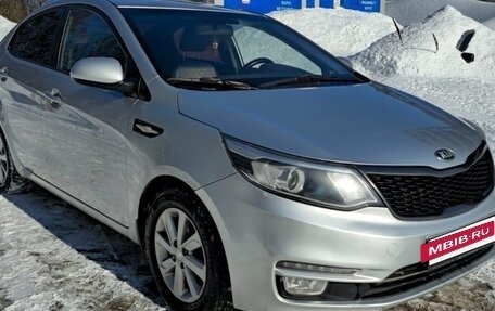 KIA Rio III рестайлинг, 2016 год, 850 000 рублей, 5 фотография