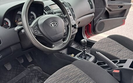 KIA cee'd I рестайлинг, 2007 год, 500 000 рублей, 11 фотография