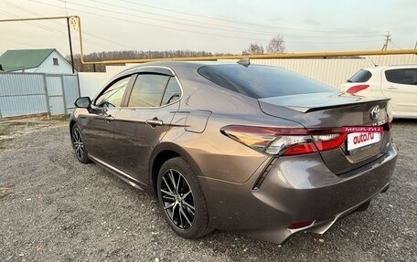 Toyota Camry, 2022 год, 2 830 000 рублей, 2 фотография