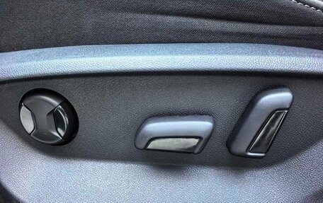 Volkswagen T-Roc I, 2023 год, 2 392 000 рублей, 15 фотография