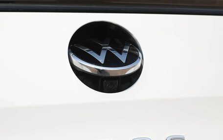 Volkswagen T-Roc I, 2023 год, 2 392 000 рублей, 26 фотография