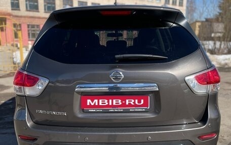 Nissan Pathfinder, 2015 год, 1 939 000 рублей, 3 фотография