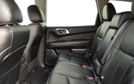 Nissan Pathfinder, 2015 год, 1 939 000 рублей, 15 фотография