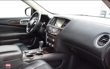 Nissan Pathfinder, 2015 год, 1 939 000 рублей, 17 фотография