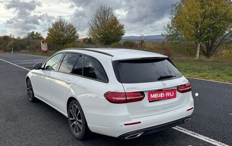 Mercedes-Benz E-Класс, 2020 год, 3 550 000 рублей, 1 фотография