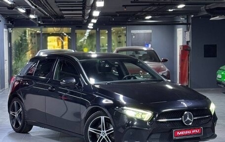 Mercedes-Benz A-Класс, 2018 год, 2 250 000 рублей, 1 фотография