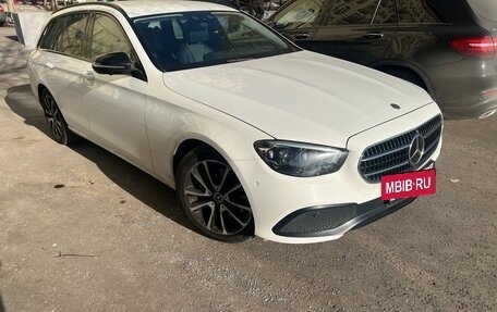 Mercedes-Benz E-Класс, 2020 год, 3 550 000 рублей, 8 фотография