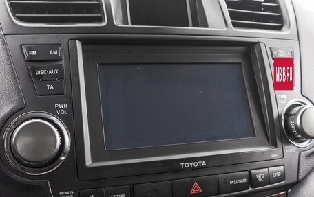 Toyota Highlander III, 2010 год, 2 249 000 рублей, 23 фотография