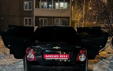 Chevrolet Aveo III, 2014 год, 735 000 рублей, 4 фотография