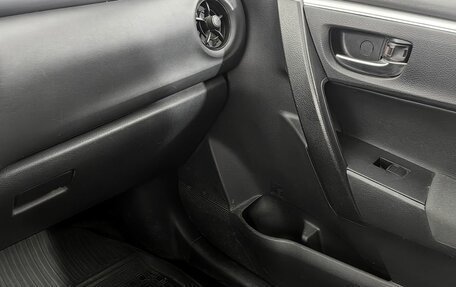 Toyota Corolla, 2018 год, 1 450 000 рублей, 14 фотография