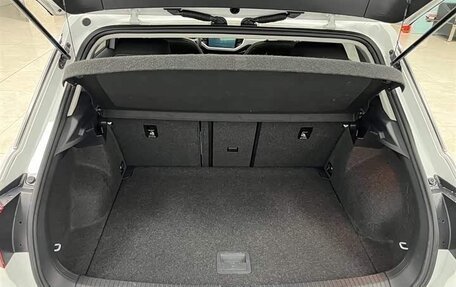 Volkswagen T-Roc I, 2022 год, 1 990 000 рублей, 17 фотография