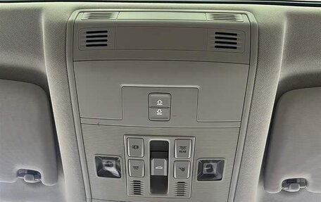 Volkswagen T-Roc I, 2022 год, 1 990 000 рублей, 16 фотография