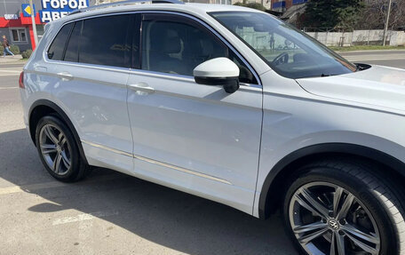 Volkswagen Tiguan II, 2018 год, 3 590 000 рублей, 7 фотография