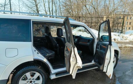 Mitsubishi Pajero IV, 2008 год, 1 350 000 рублей, 8 фотография