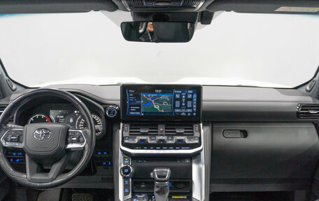 Toyota Land Cruiser, 2021 год, 9 700 000 рублей, 7 фотография