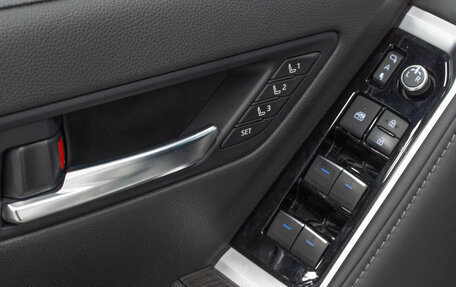 Toyota Land Cruiser, 2021 год, 9 700 000 рублей, 14 фотография