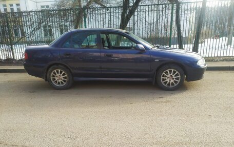 Mitsubishi Carisma I, 2003 год, 260 000 рублей, 2 фотография