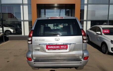 Toyota Land Cruiser Prado 120 рестайлинг, 2003 год, 1 750 000 рублей, 6 фотография