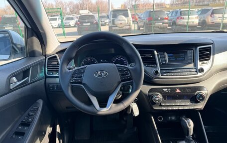 Hyundai Tucson III, 2016 год, 1 799 000 рублей, 2 фотография