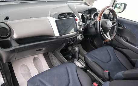 Honda Fit III, 2011 год, 1 079 000 рублей, 13 фотография