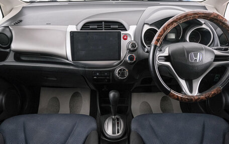 Honda Fit III, 2011 год, 1 079 000 рублей, 11 фотография