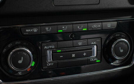 Skoda Superb III рестайлинг, 2014 год, 1 070 000 рублей, 16 фотография