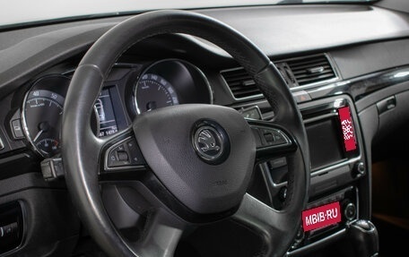 Skoda Superb III рестайлинг, 2014 год, 1 070 000 рублей, 13 фотография