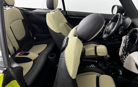 MINI Cabrio, 2021 год, 2 800 000 рублей, 19 фотография