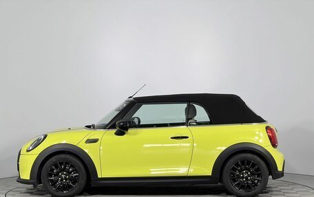 MINI Cabrio, 2021 год, 2 800 000 рублей, 15 фотография